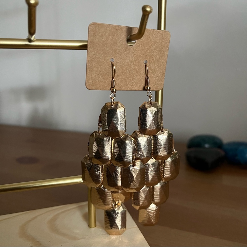 Paparazzi Contemporary Catwalk Gold Tone Earrings Faceted